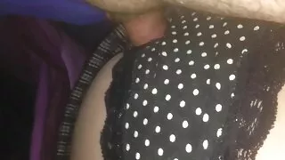 Cette massothérapeute sexy aime être malmenée par un homme fort