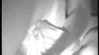 Sandra Sanchez, salope putain, se déshabille devant deux femmes
